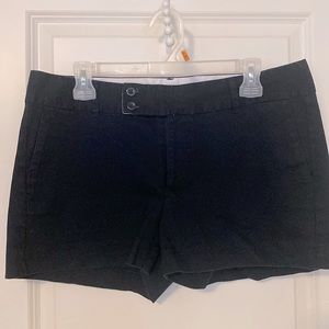 Banana Republic ladies cotton shorts. Navy blue color size 12. EUC